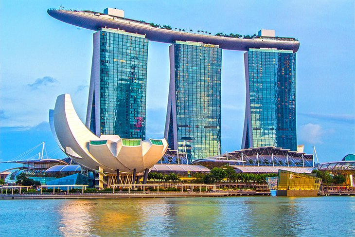 Round Trip Business Class Deal from Norway to Singapore for €1,652