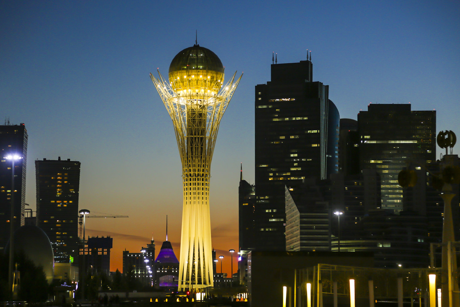 Business Class from Poland to Kazakhstan for €929 Round Trip on Lufthansa