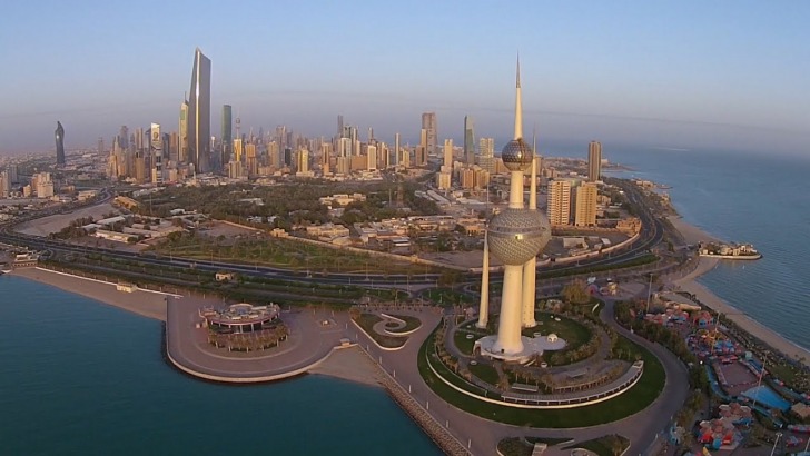 Business Class from Italy to Kuwait for €1,078 Round Trip on Lufthansa