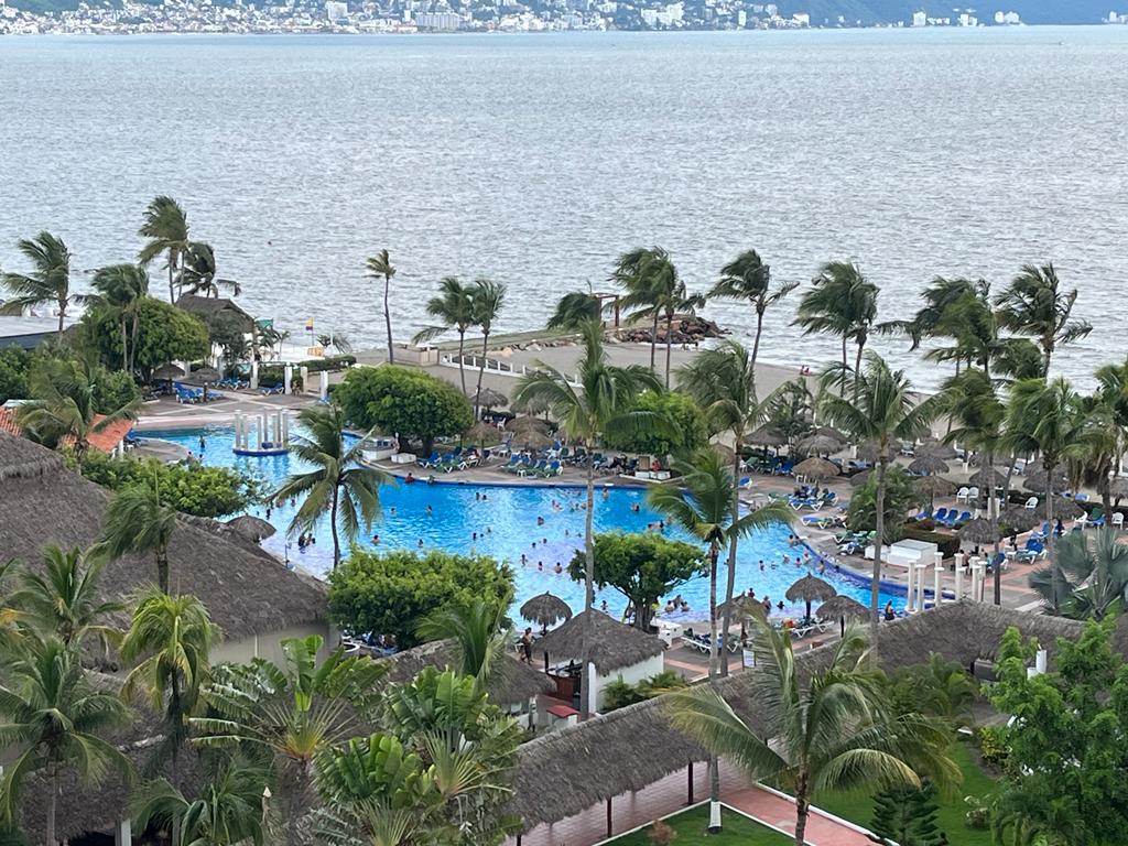 Review: Meliá Puerto Vallarta Grand Suite – A Budget Friendly Grand Escape by the Sea