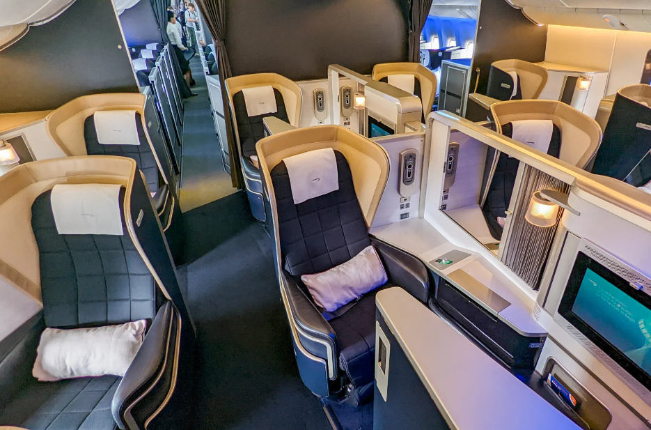 First Class from London to Dubai