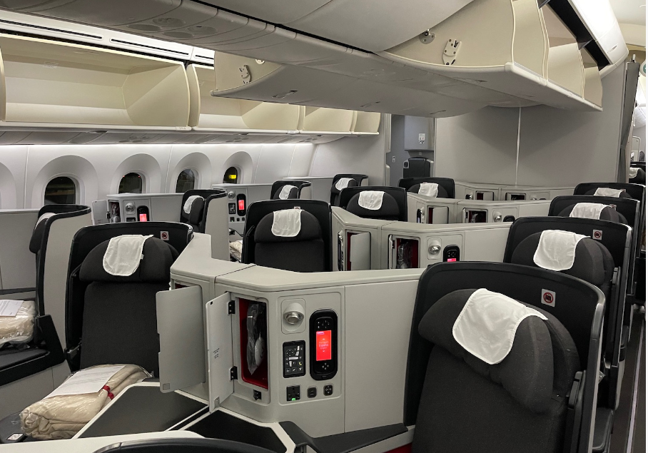 Business Class from Miami to Peru