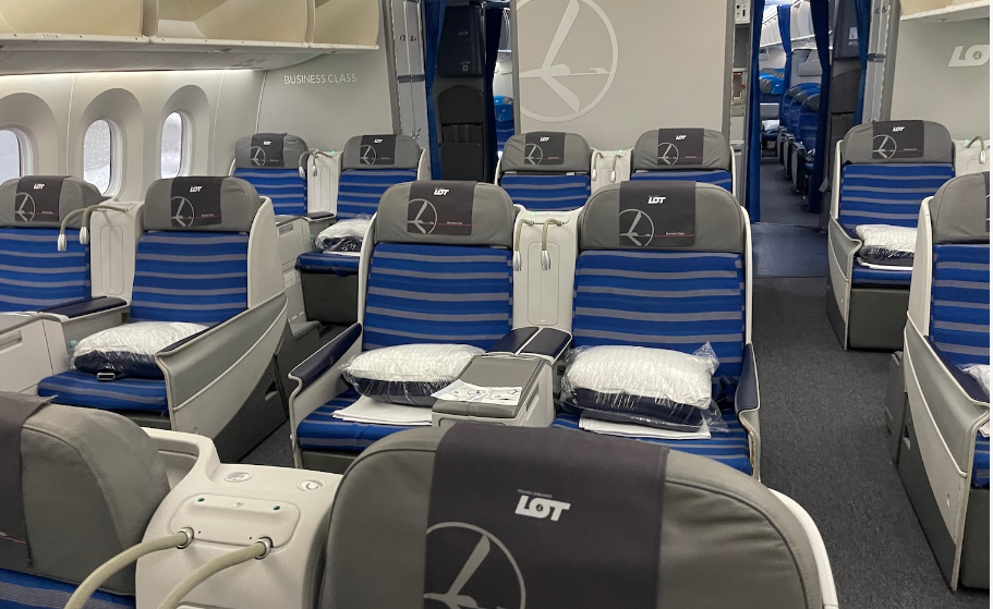 Business Class from Austria to India