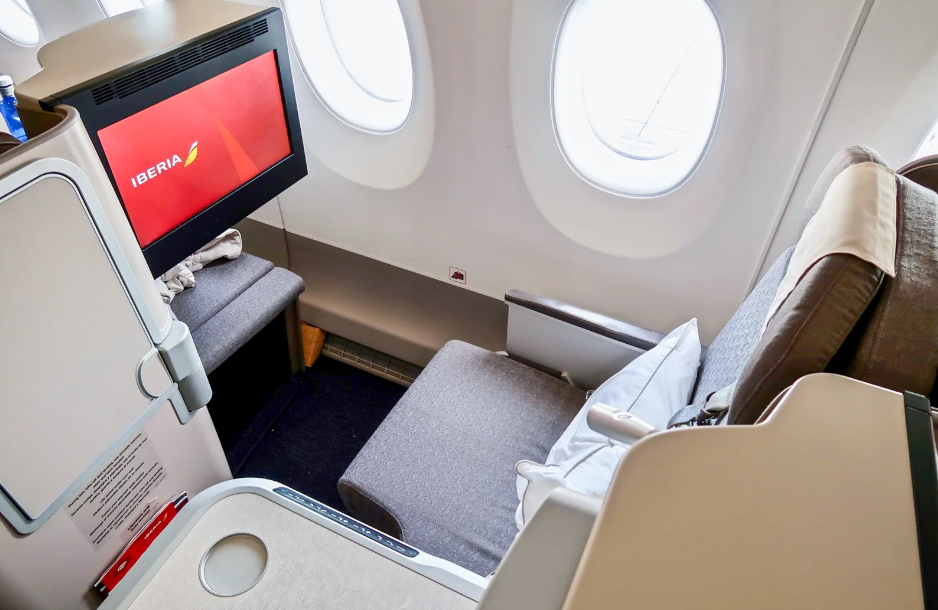 Business Class from Portugal to Peru