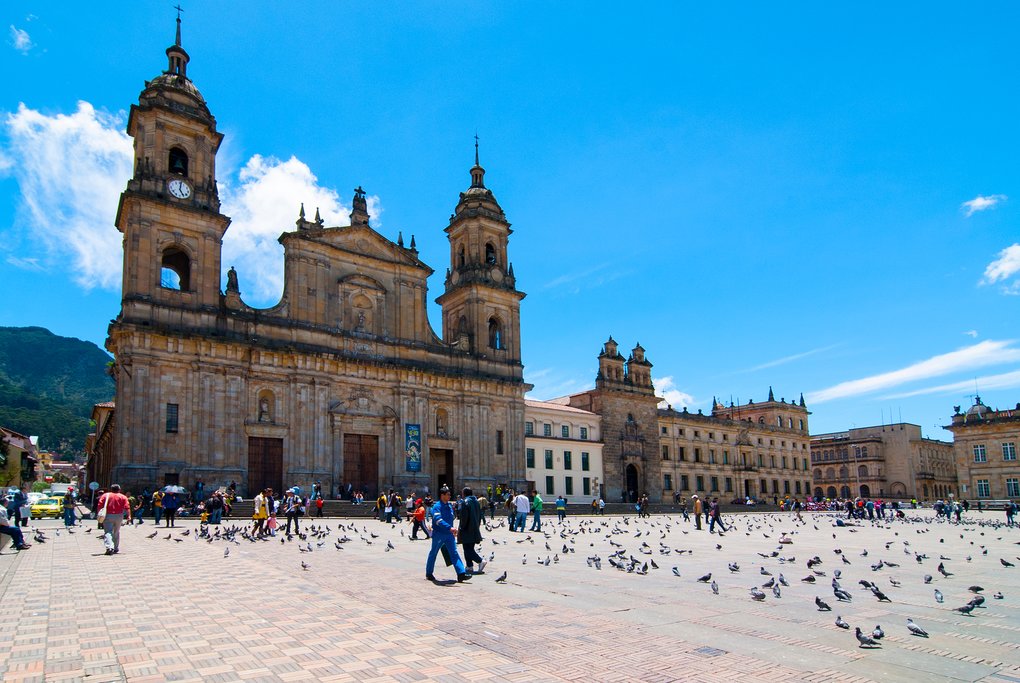 Business Class Suite from Amsterdam to Bogotá