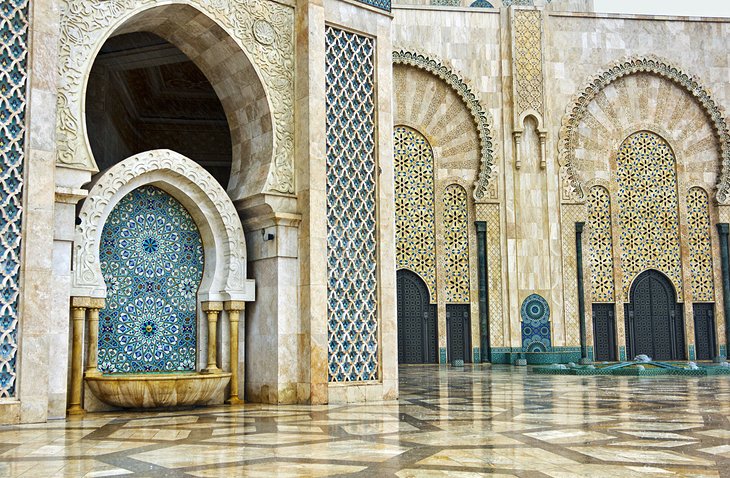 Business Class from New Delhi to Casablanca