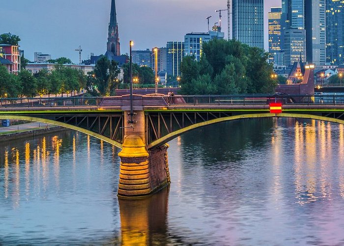 Business Class Nonstop from New York to Frankfurt