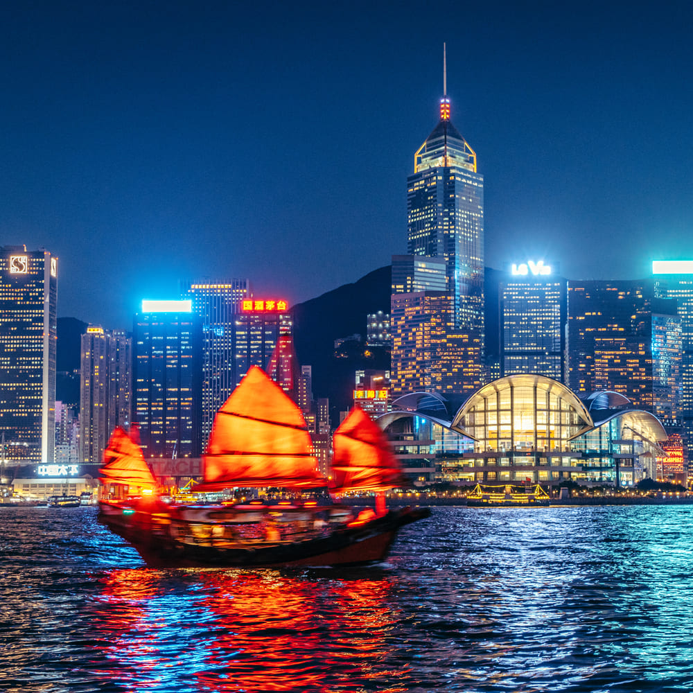 Business Class from Dublin to Hong Kong for €1,780 Round Trip on Etihad Airways